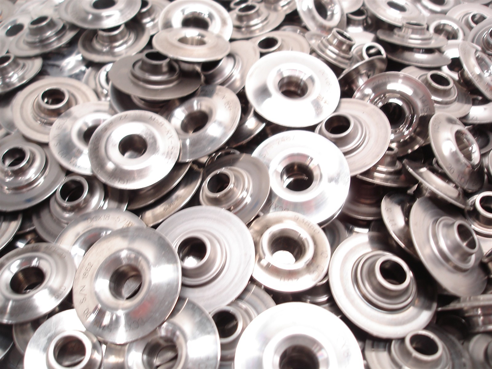 BULK 615 pcs NASCAR DEL WEST STEEL VALVE SPRING RETAINERS MINI TOPLOCK HENDRICK