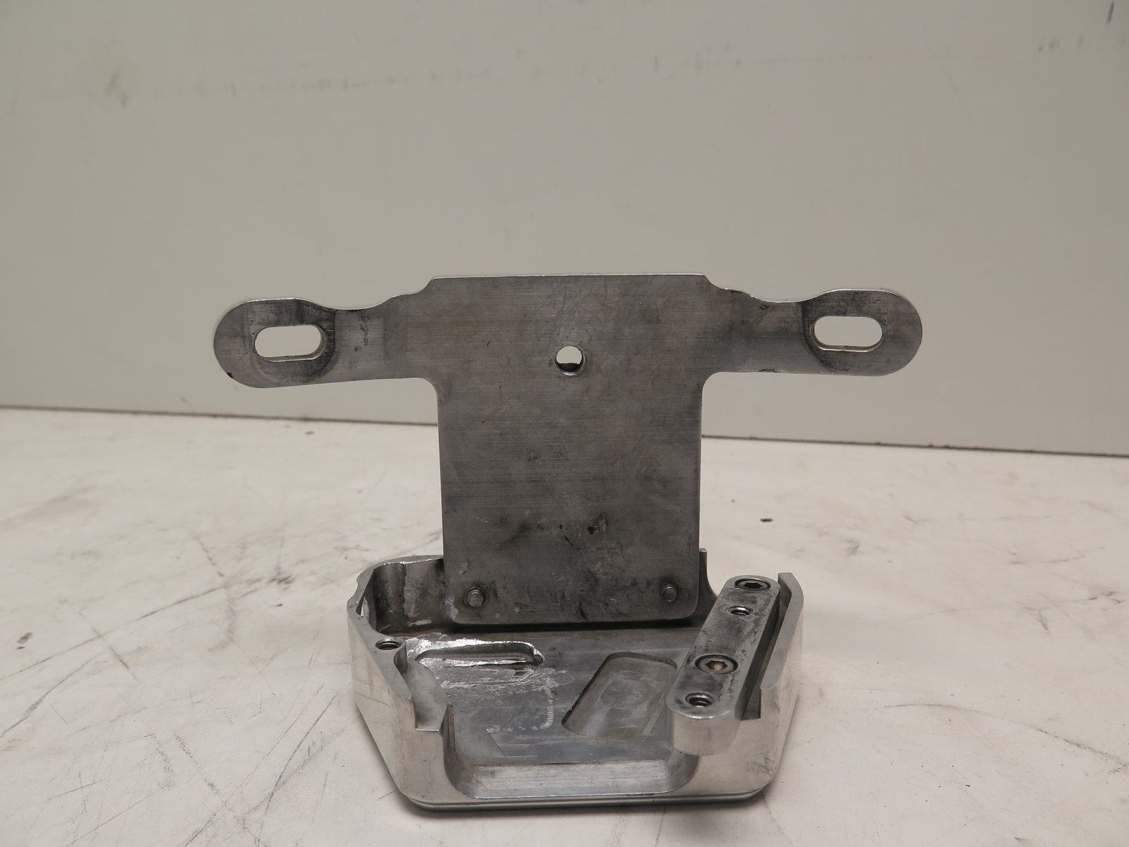 Thunderheart Billet Harley-Davidson Rigid Top Motor Mount for Big-Twins 84-99