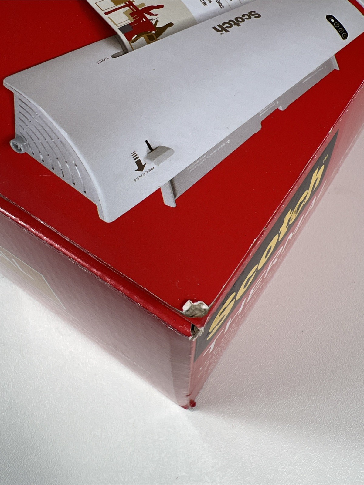 Scotch TL902VP Thermal Laminator Machine White 9-inch with 20 Pouches NEW