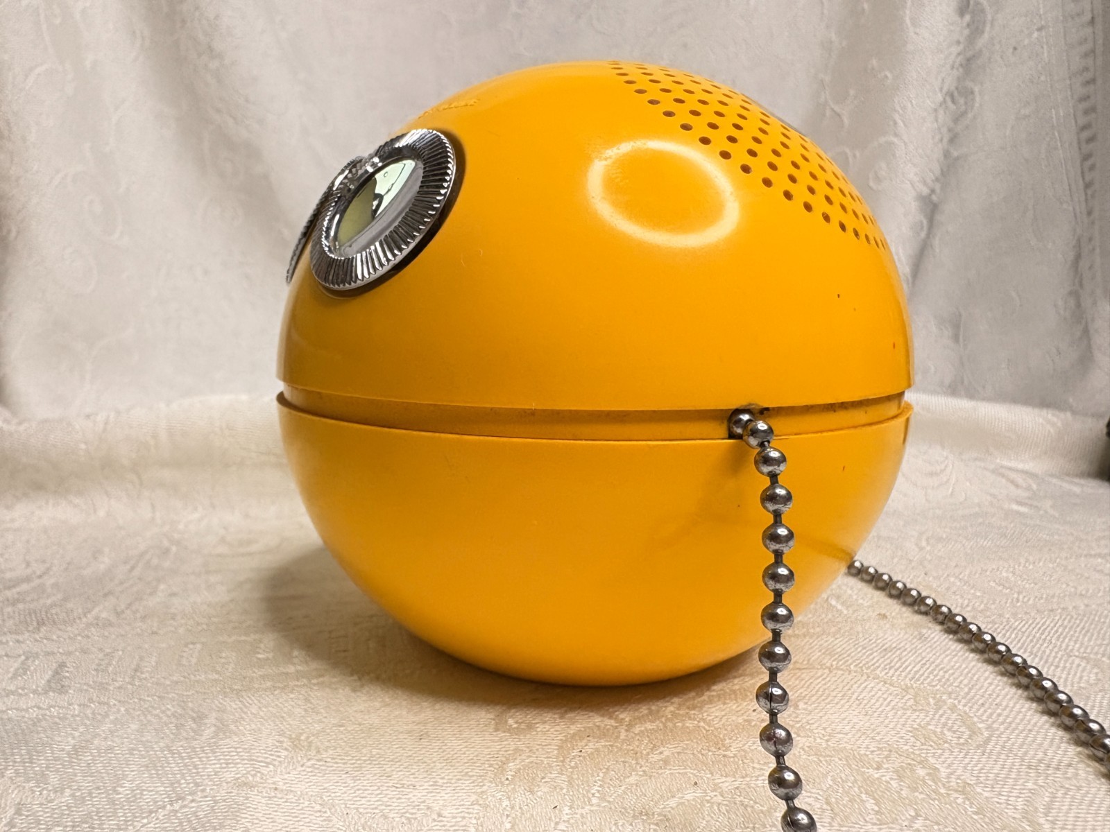 Panasonic Panapet Ball AM Radio Transistor Yellow R-70 Space Age Working Vintage