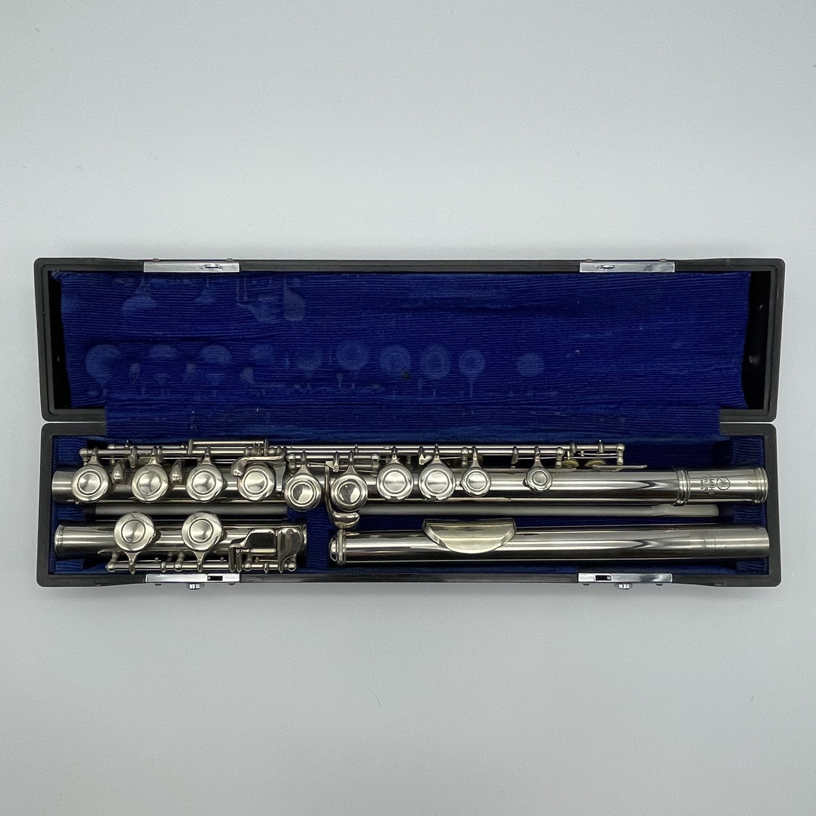 YAMAHA YFL-23 Flute Second hand NICKEL SILVER INSTRUMENT with case From JAPAN