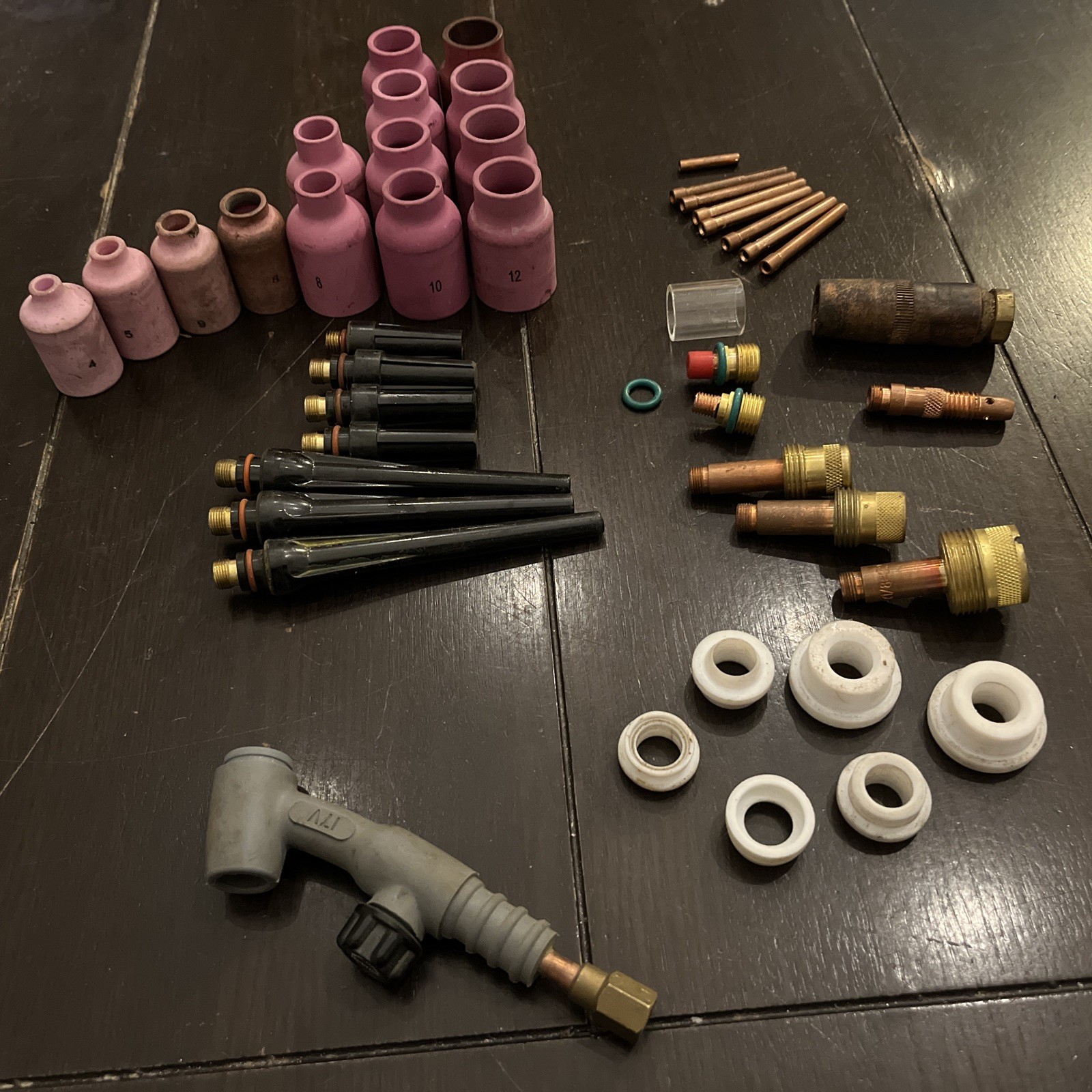 Weldtec WT-17V Torch Body Flex Valve Gas + Ceramic Nozzle Tips Cups Collet Kit