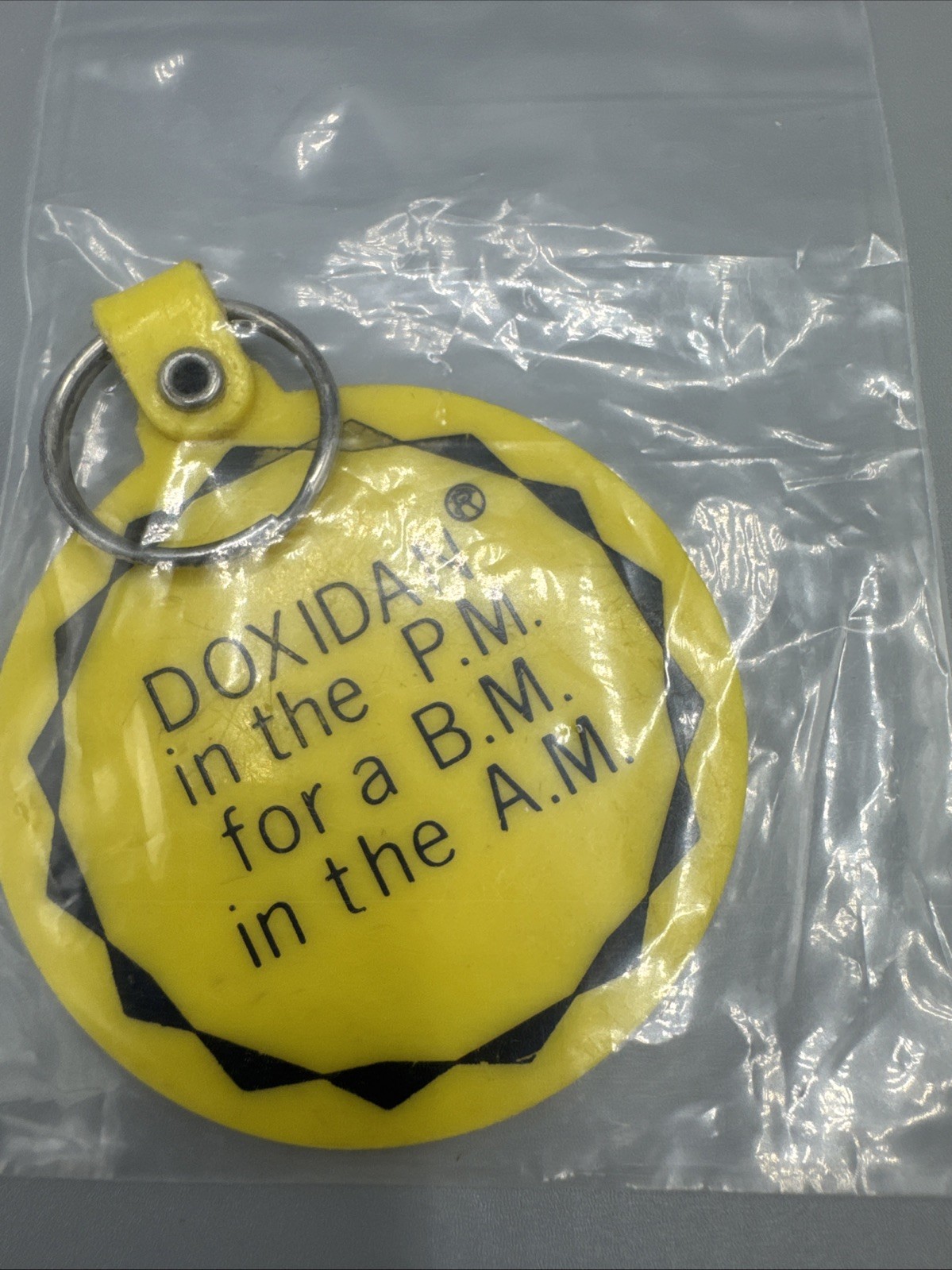Drug Rep Key Chain “Doxidan Did It” Pharmaceuticals Yellow Smiley Face Some Wear