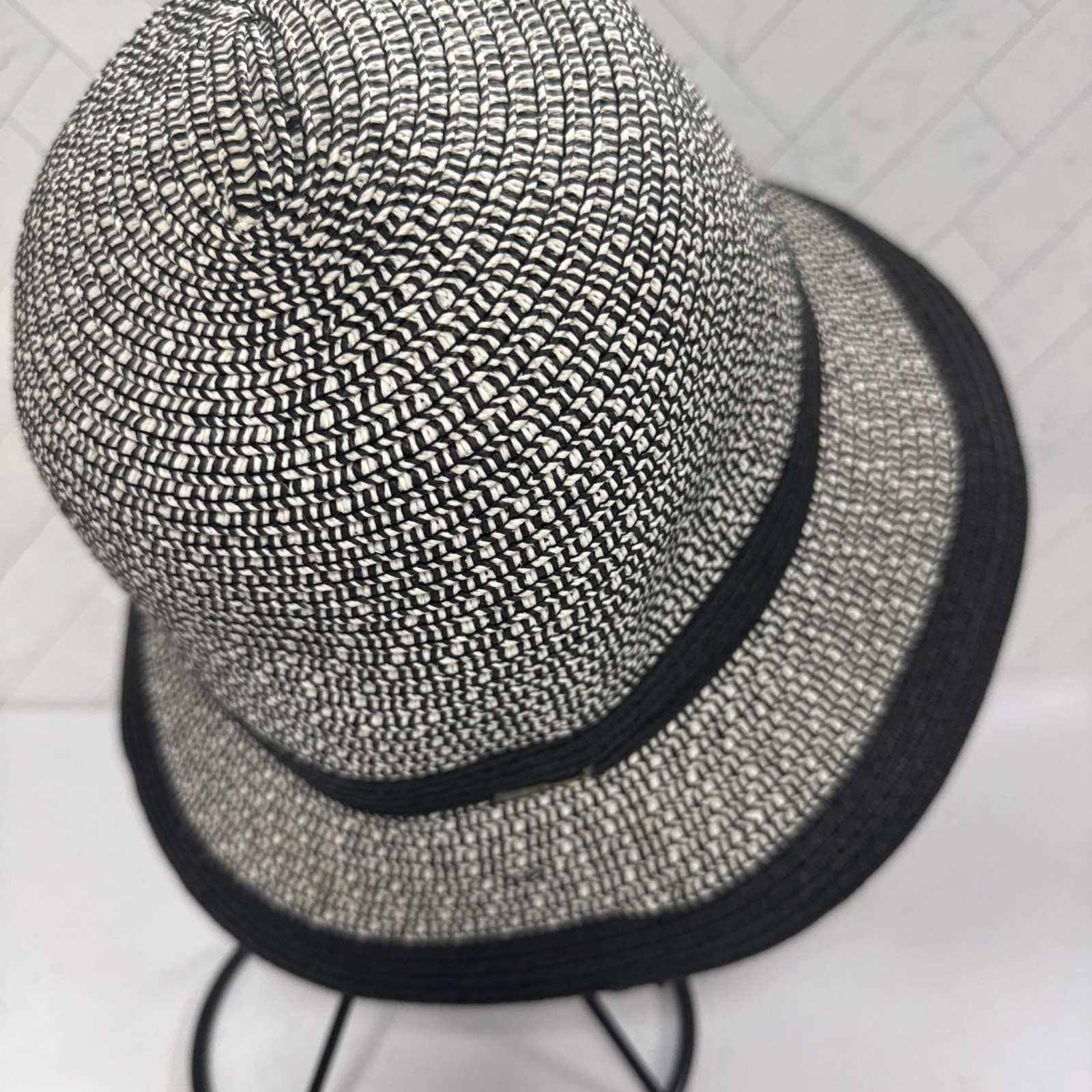 Vintage Hove Womens Black and White Striped Multi Straw Bucket Style Hat