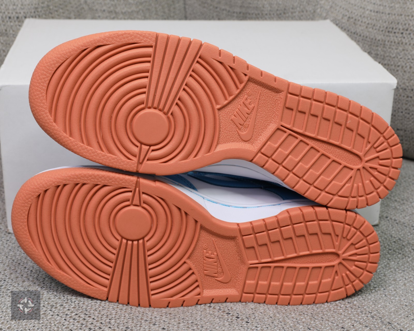 Nike Dunk Low Kyrie Irving Blue Athletic Shoes Youth Size 5Y-7Y (DN4179-400)