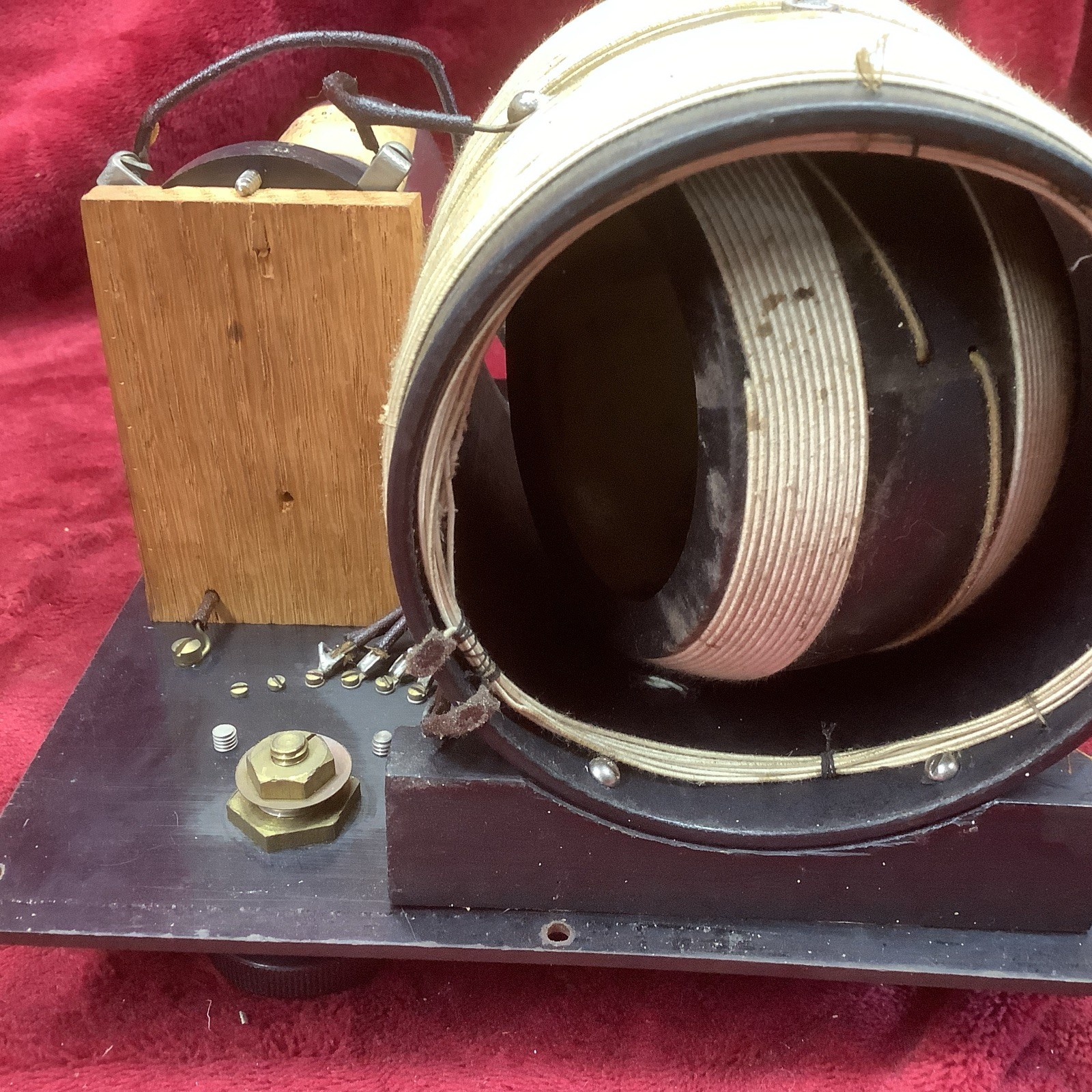 VTG Clapp-Eastham Type H.R. Tube Radio Regenerative Receiver 175-825 Meters Mass