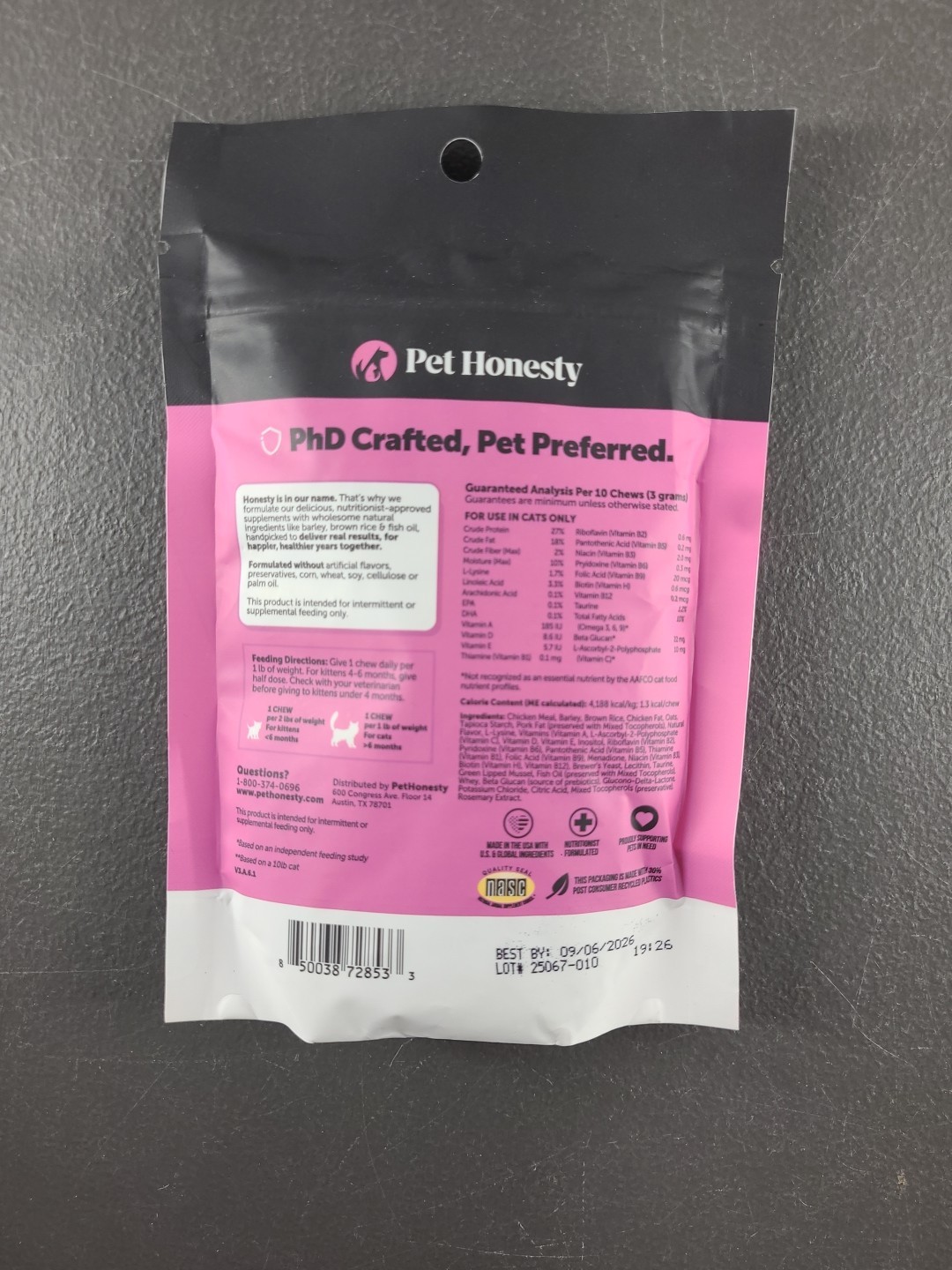 Lot Of 2 Multivitamin, For Cats, Chicken Flavor 3.7 oz (100 g)