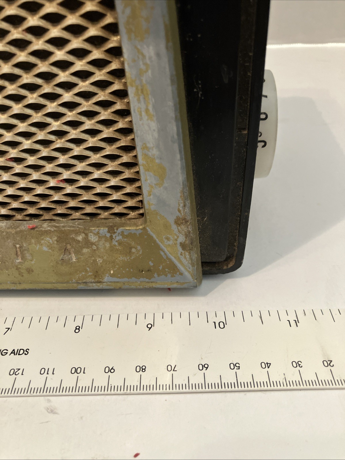 Vintage 1950’s Sylvania Model No. 614 AM Radio Parts And Repair Only