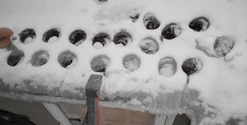 10 Ice Snow Dam Melting Pills 3 Inches Roofs Driveways Works on Contact