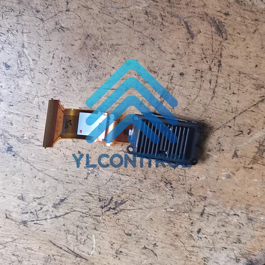 Used 1pcs For LCD panel SONY SXRD221