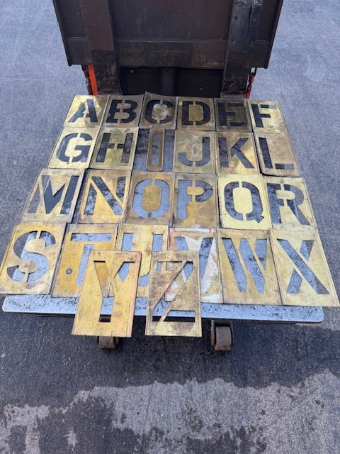 Vintage Reese's Lockedge Brass Interlocking Stencils 5" Complete With Box