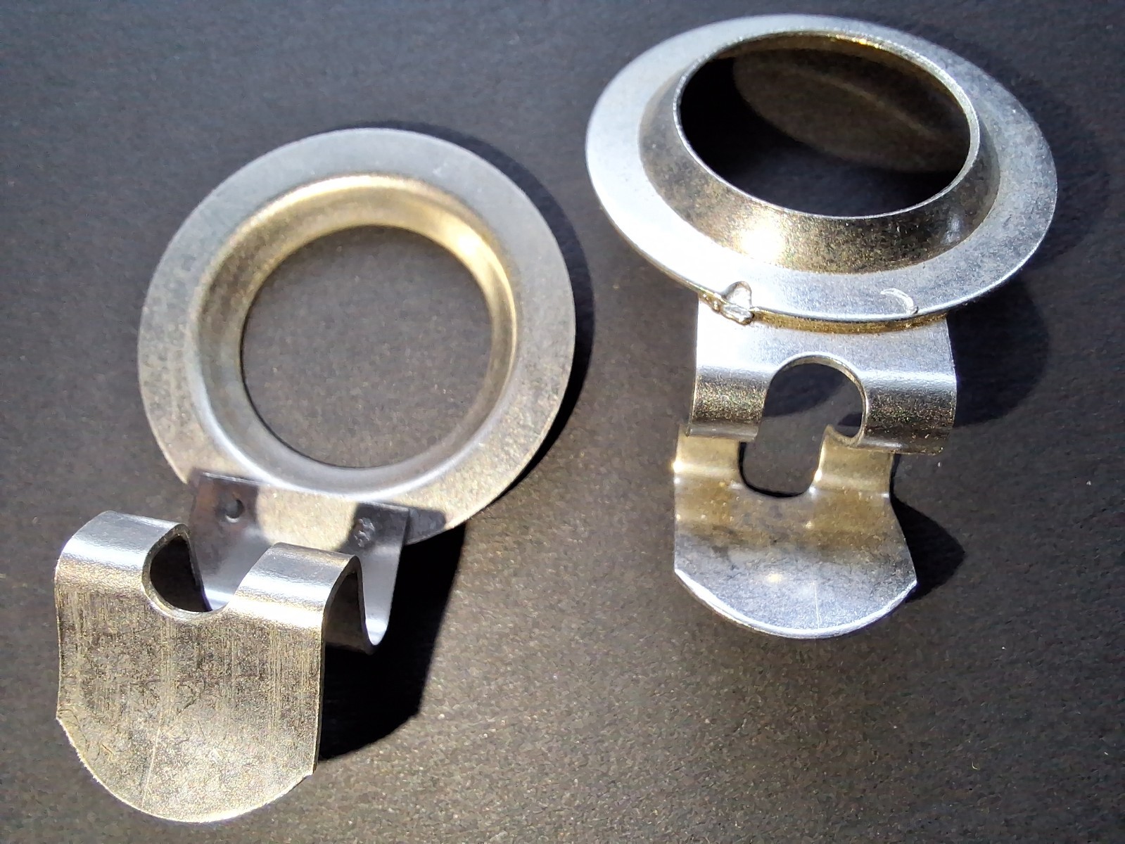 TWO  TUBE HOLD-DOWN RINGS 6C4 12AU7 0.633" ID STAINLESS