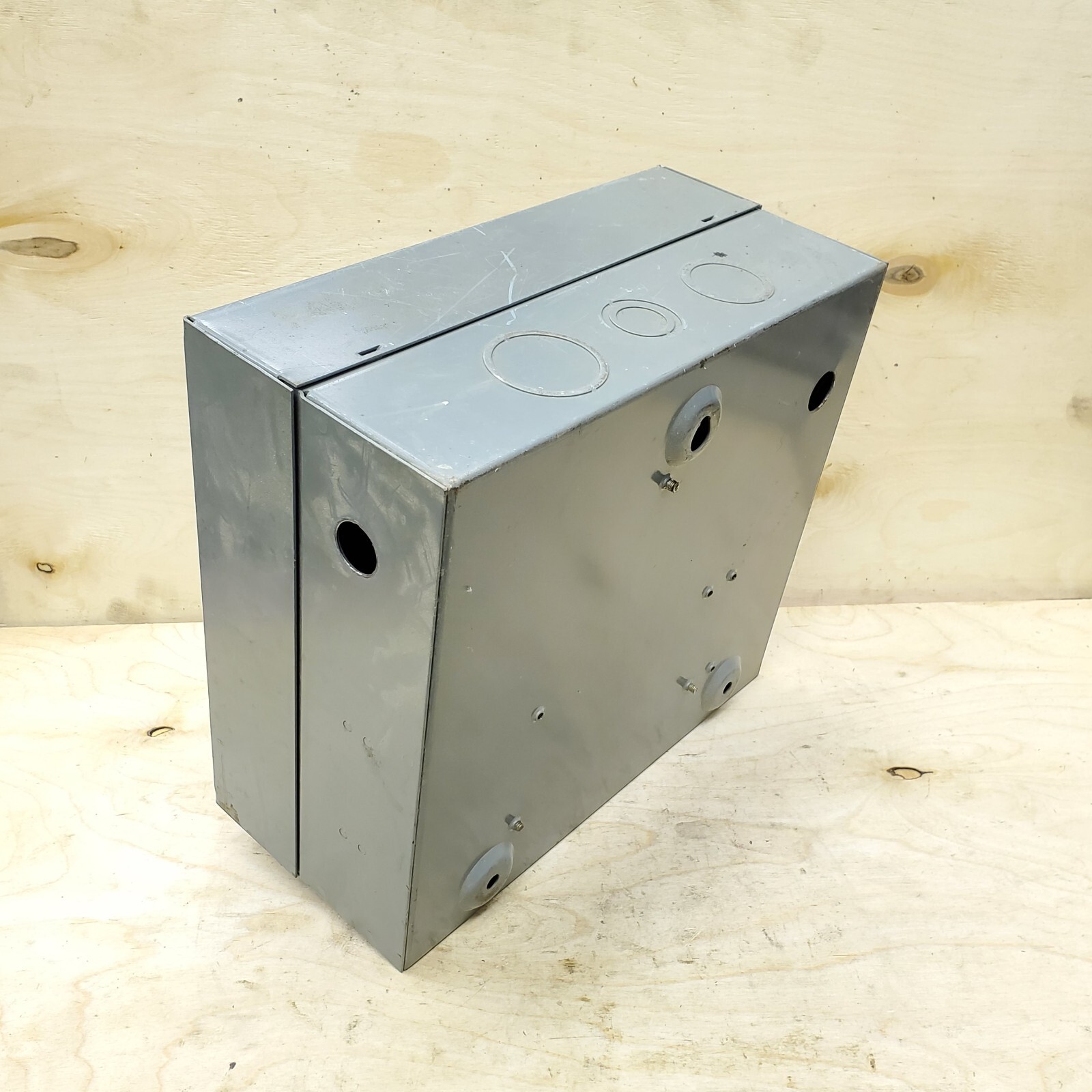 Westinghouse B210SACB Size 00 Enclosed Reversing Motor Starter 120VAC Coil