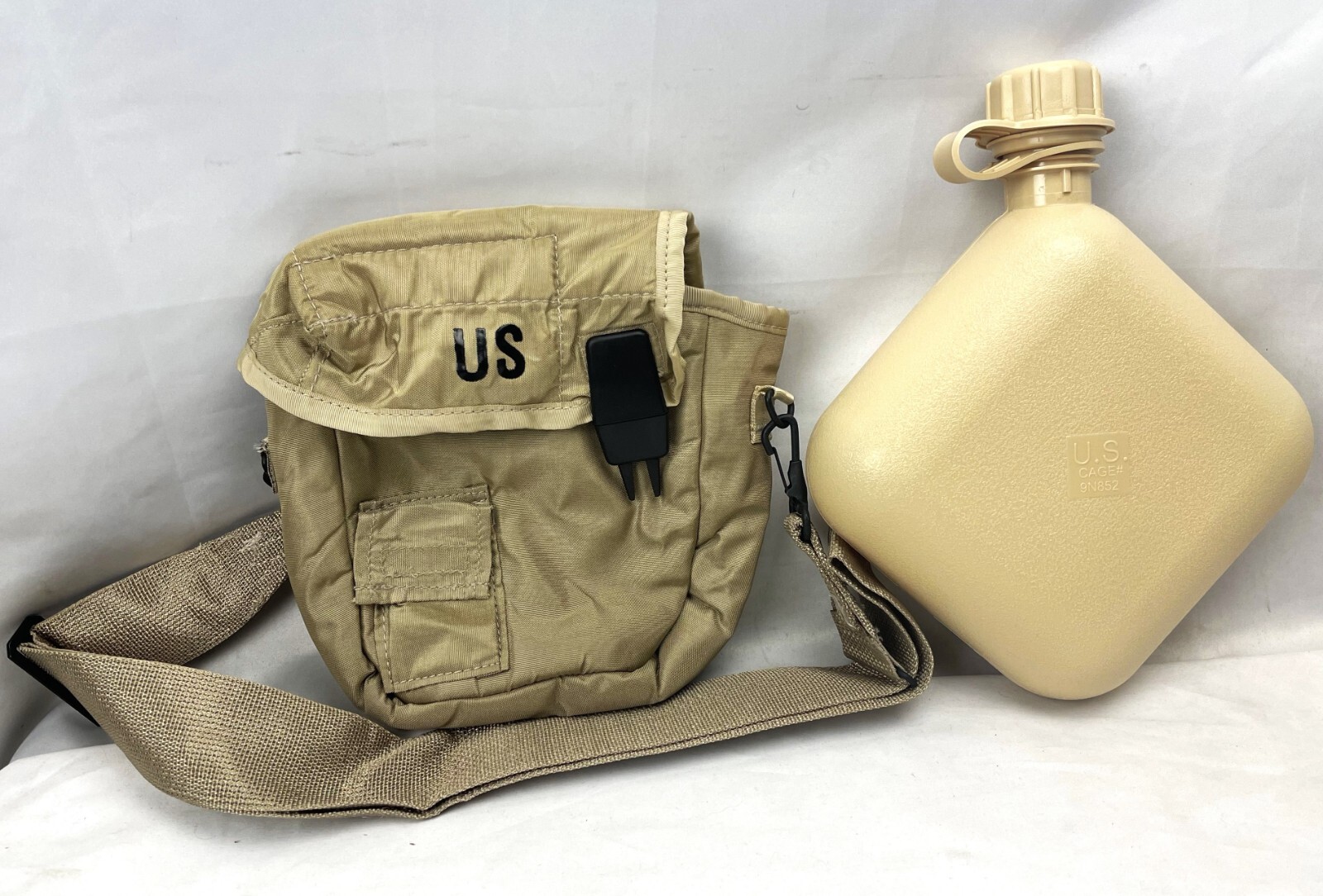 US Military 2 QT Collapsible Water Canteen & Cover Pouch Desert Tan w/ Strap NEW