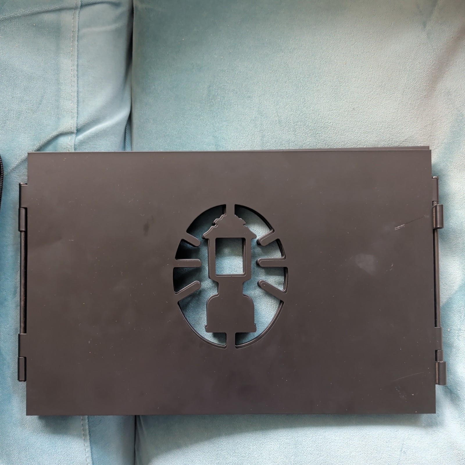 COLEMAN CAMPING FIRE RING PORTABLE FOLDING Off Grid Car Backpacking