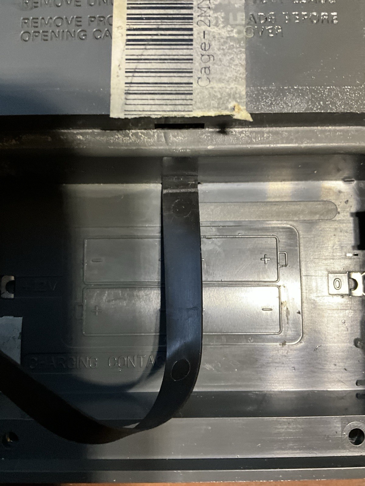 FLUKE 105B SCOPEMETER SERIES II NO LEADS DOES NOT POWER ON