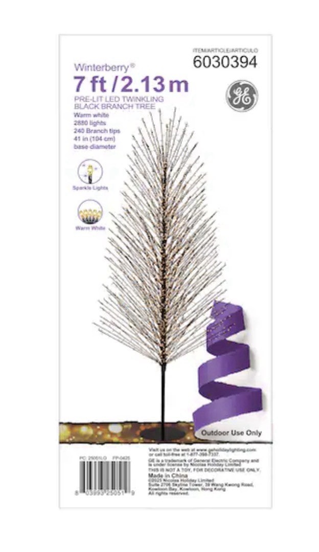 GE 7 FT Winterberry Pre-Lit Twinkling Christmas Tree Warm White LED Black Branch