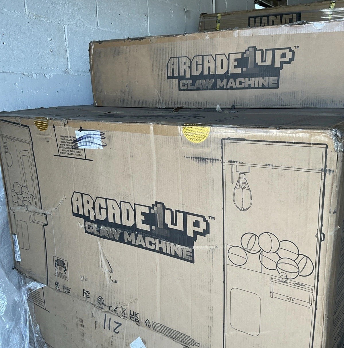 Arcade1Up Full-Size Claw Machine Light-Up Marquee Arcade Brand New