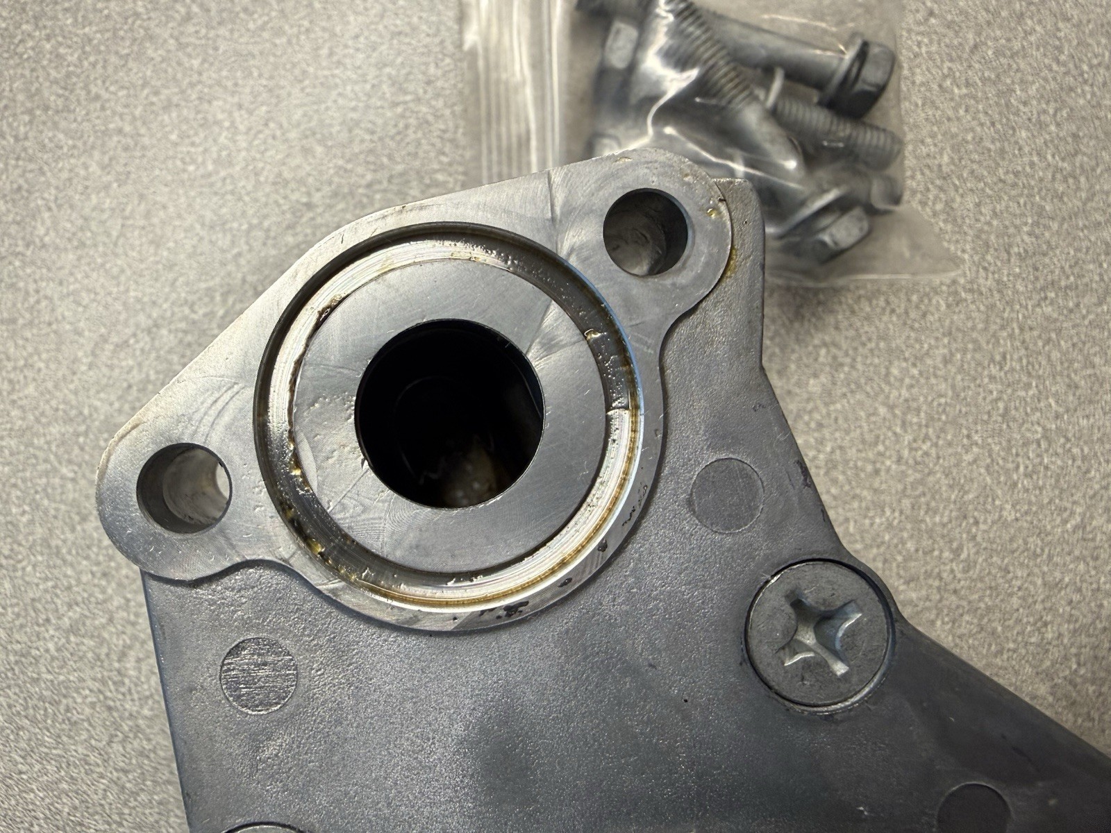 OEM 2011-2024 F150 150hp Yamaha Outboard Oil Pump 63P-13300-02 F150XB F150LA