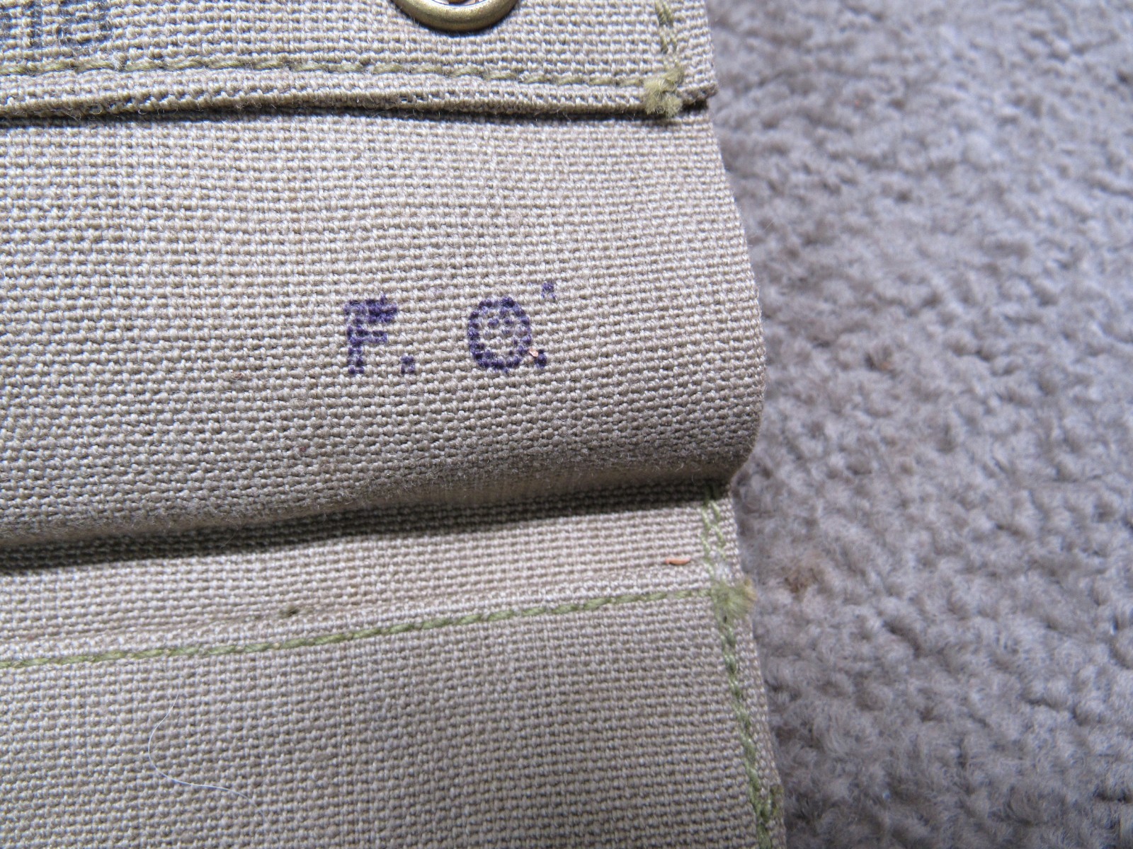 US WW1 First Aid Pouch M1910 Mfg By THE M-H CO. 9/1918 Dated 2 Snap Khaki