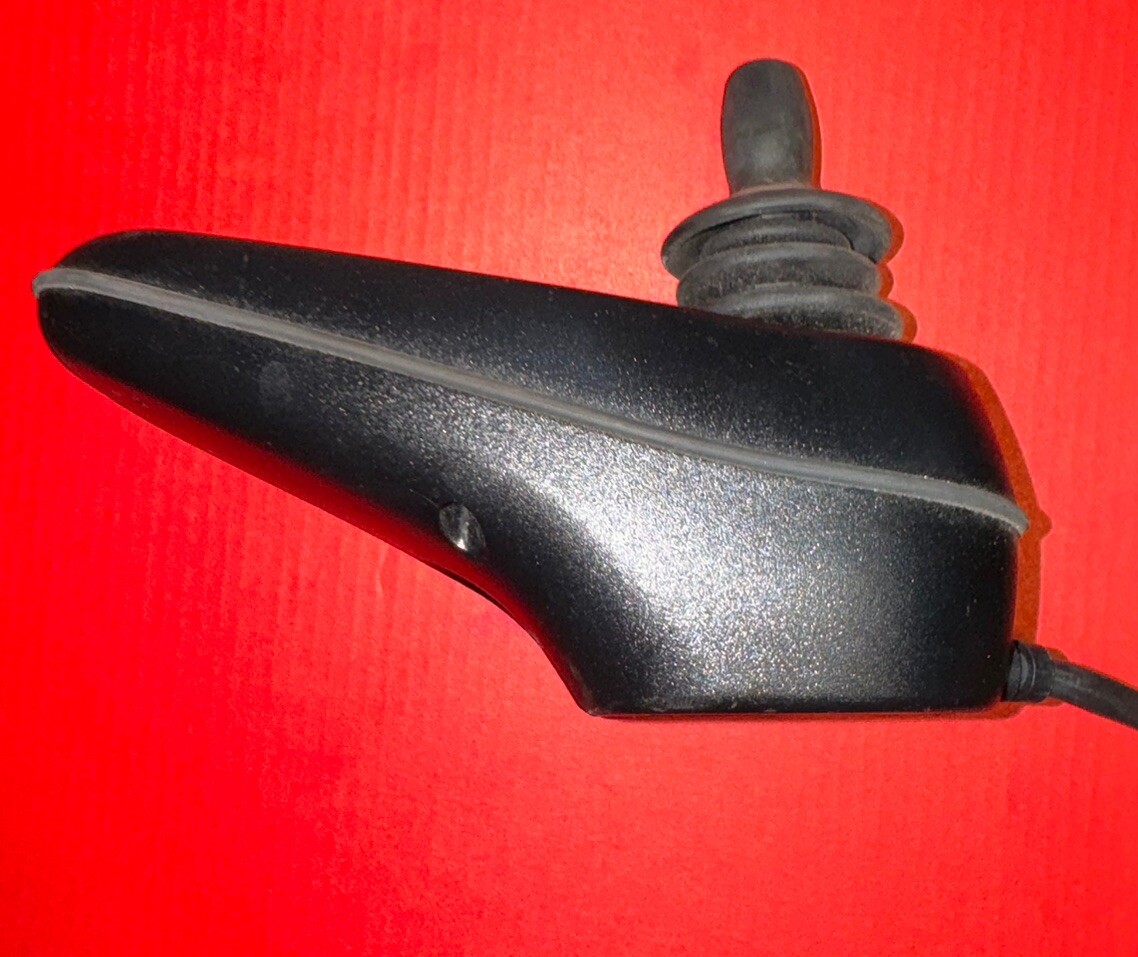 PG DRIVES ELECTRIC WHEELCHAIR VR2 key JOYSTICK CONTROLLER 4 / 6 / 9 KEYS buttons