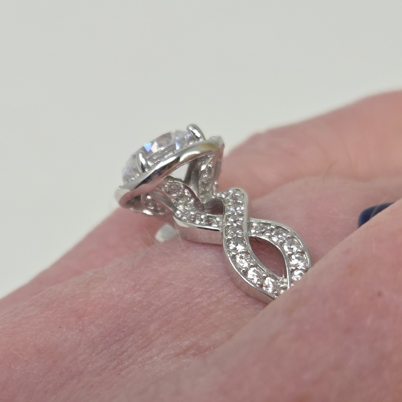 Sparkling Infinity Twist Engagement Ring Sz 8 925 Sterling Silver CZ