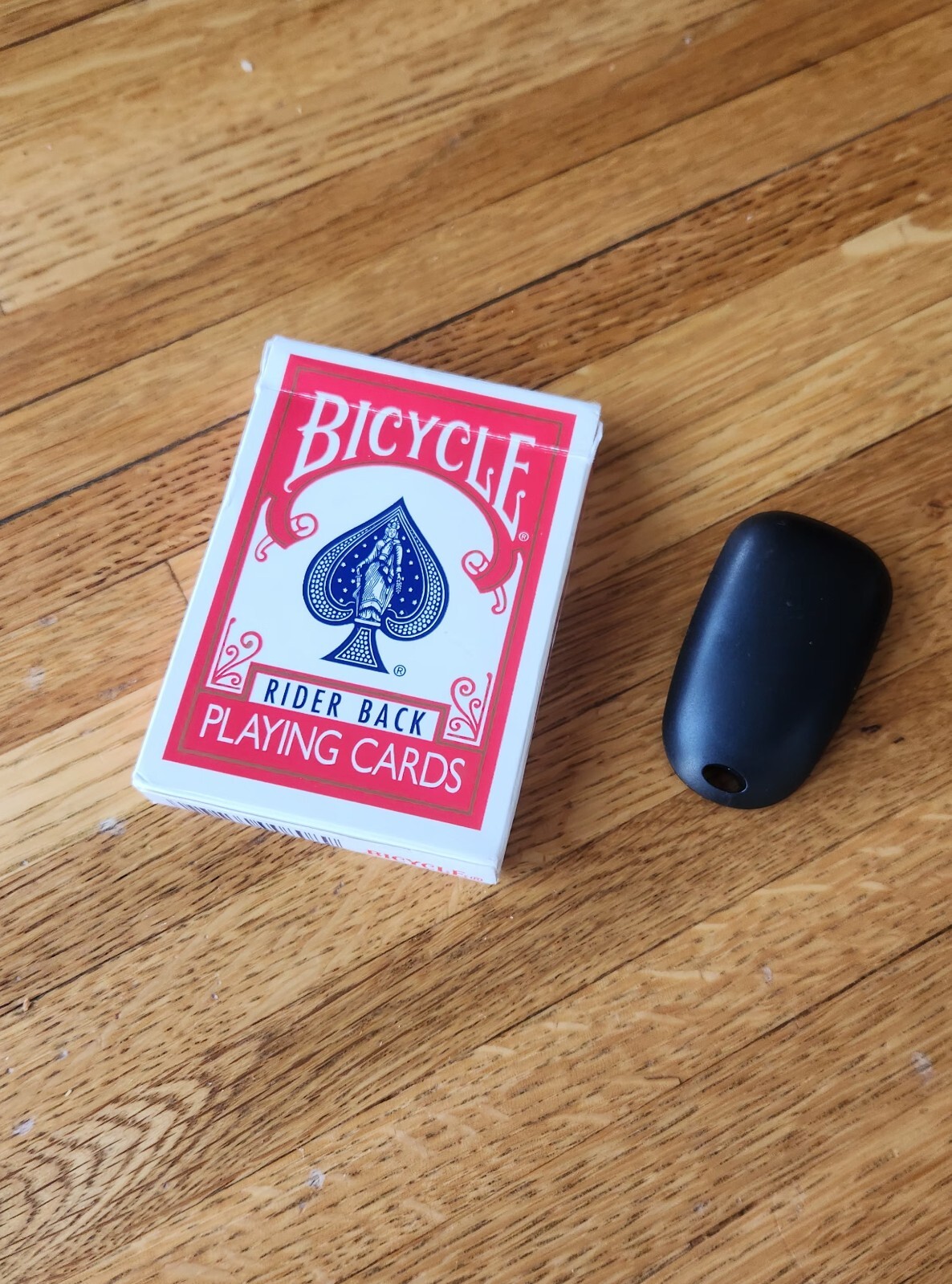 Animated playing card box, remotely controlled. Magic, Seance, Halloween prop