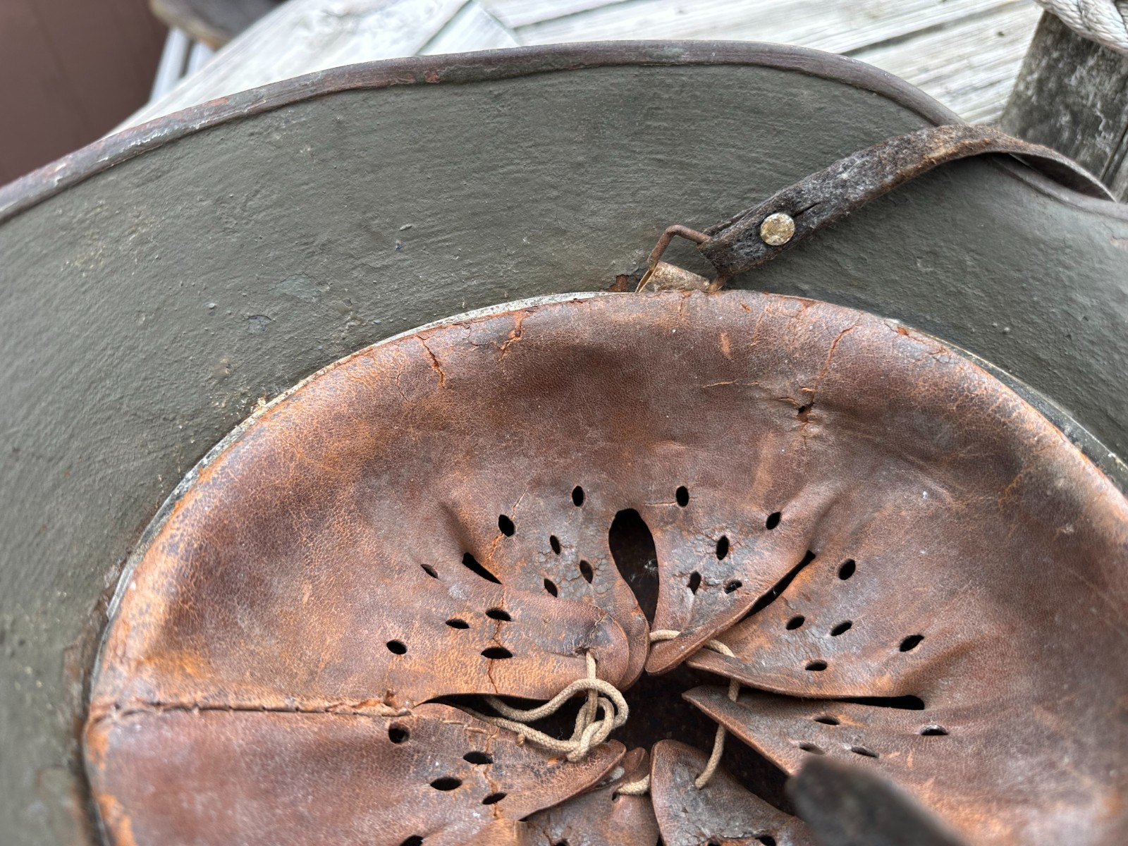 WWI WWII German M18 Combat helmet - thick camo finish - 1938 chinstrap
