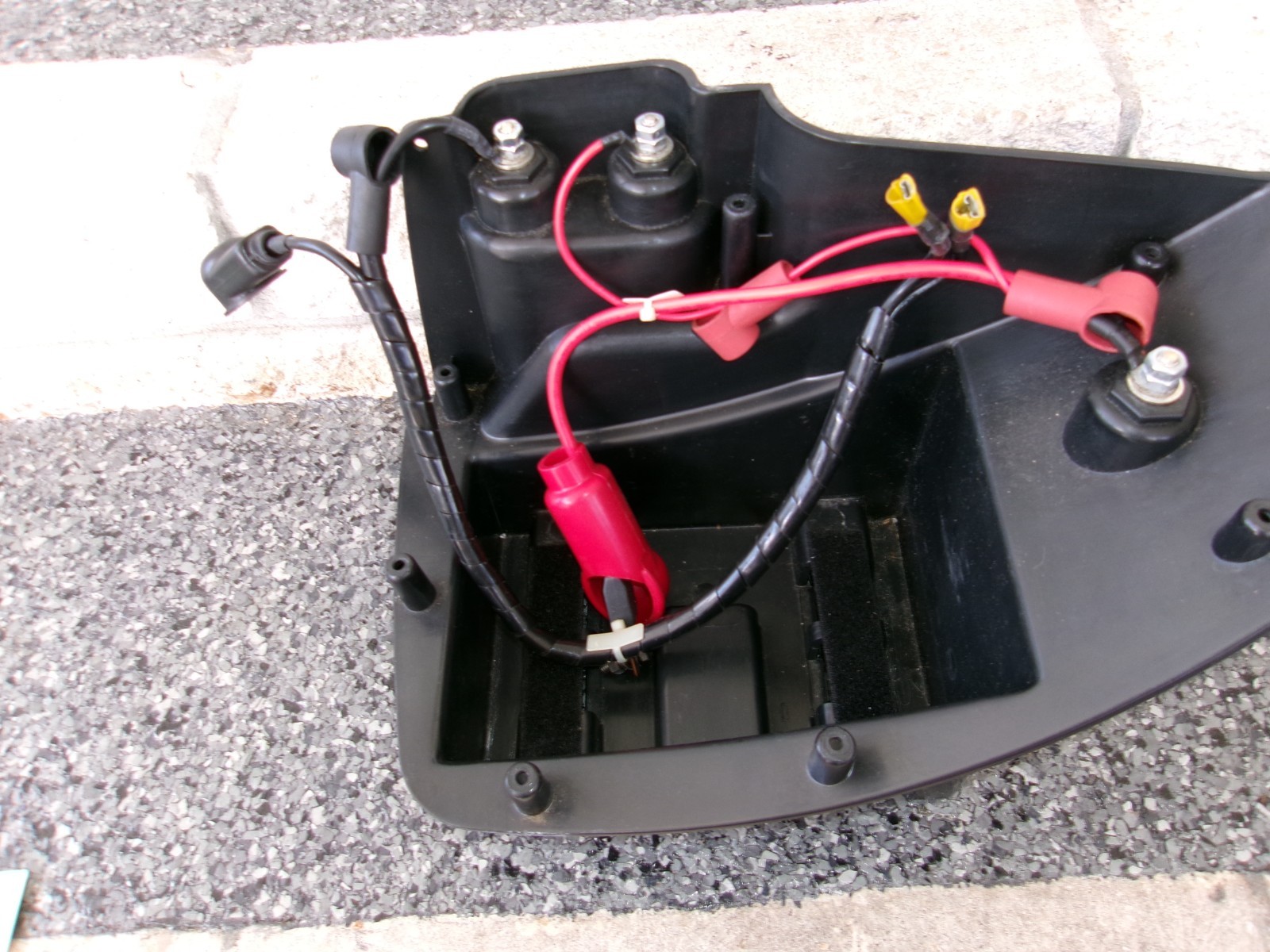 Pride Revo Battery Box #2 with Wires & Cover No Battery #6151