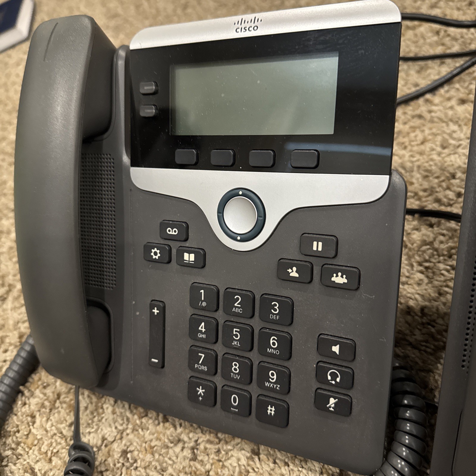 Lot of 2 Cisco 7821 IP Phone w/Handset, Power cord & Stand CP-7821-K9