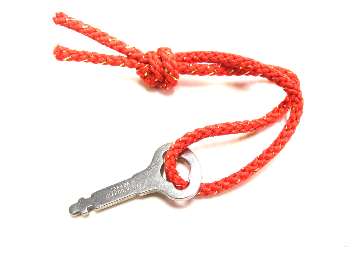 VINTAGE SINGER SEWING MACHINE ORIGINAL BENTWOOD CASE KEY, #124428, PERFECT SHAPE