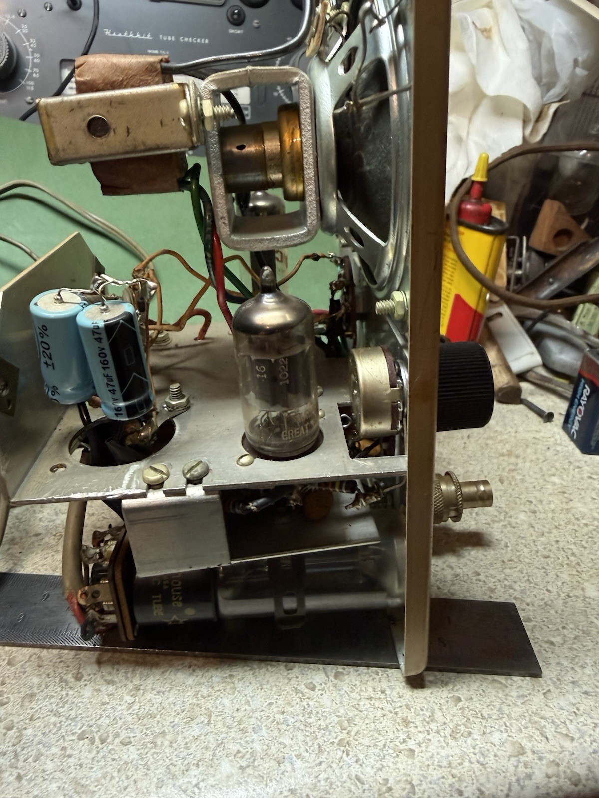 Vintage Heathkit Signal Tracer model IT-12 With Probe