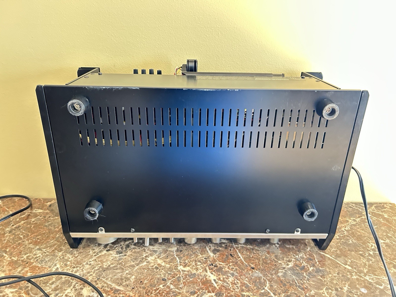 Mitsubishi DA-C20 Preamplifier For Parts or Repair