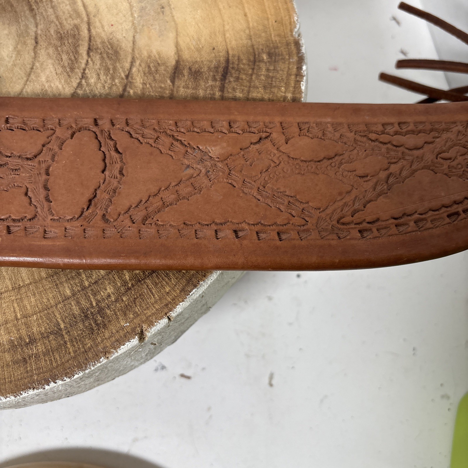 Busque La Marca Colima Guatemala MACHETE W/ Leather Sheath 18” Central American