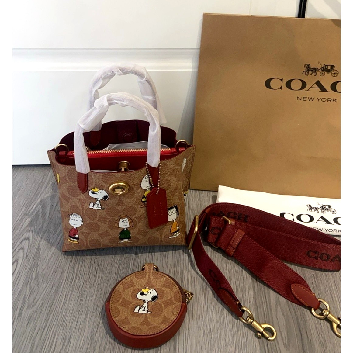 COACH CBF74 X PEANUTS Willow Tote Bag 18 Signature Canvas Removable zip pouch A