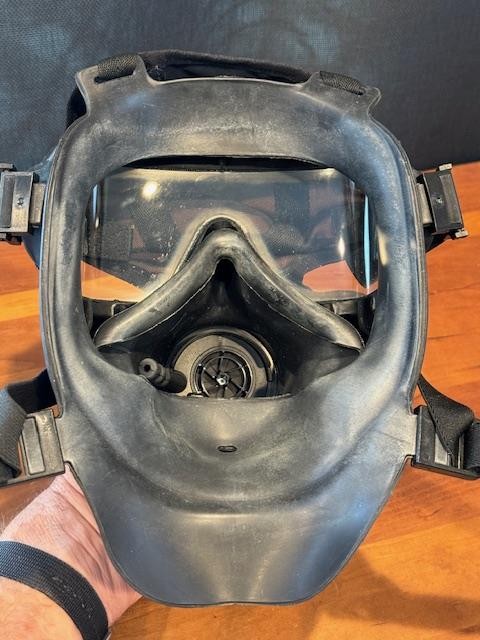 AVON C-50 PROTECTIVE GAS MASK SIZE MEDIUM