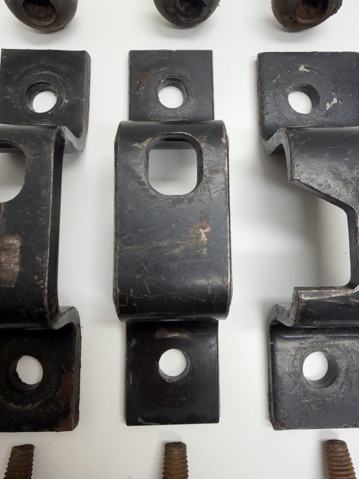 92 - 07 FORD VAN ECONOLINE E SERIES CLUB WAGON BENCH SEAT MOUNTING BRACKETS B40