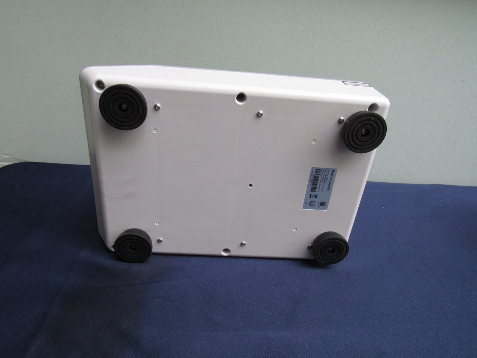 Thermo Scientific Digital Microplate Shaker 88882005 Orbital benchtop Shaker