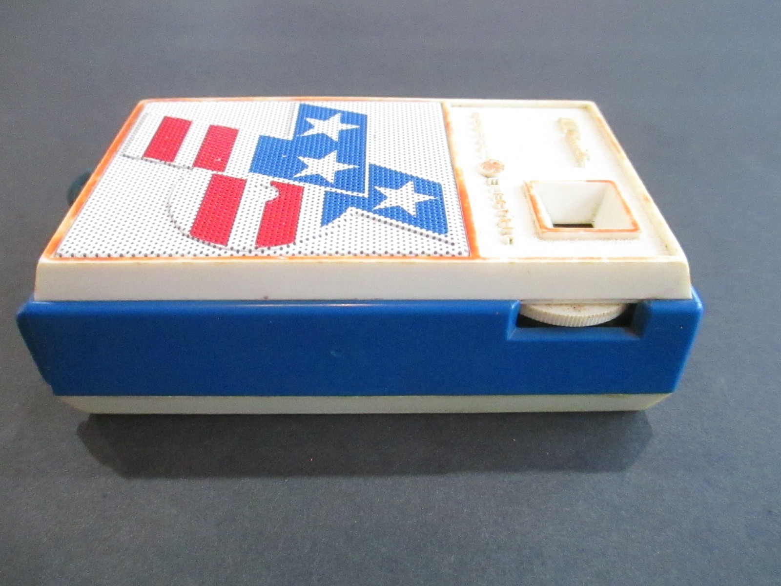 Vintage General Electric GE Spirit of 76 All Transistor Radio WORKING A3