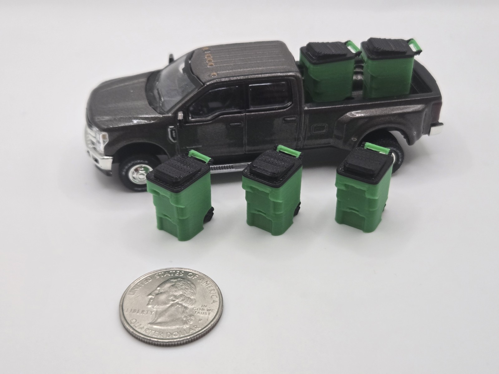1/64 Scale Trash Bins *5 Pack* in Green