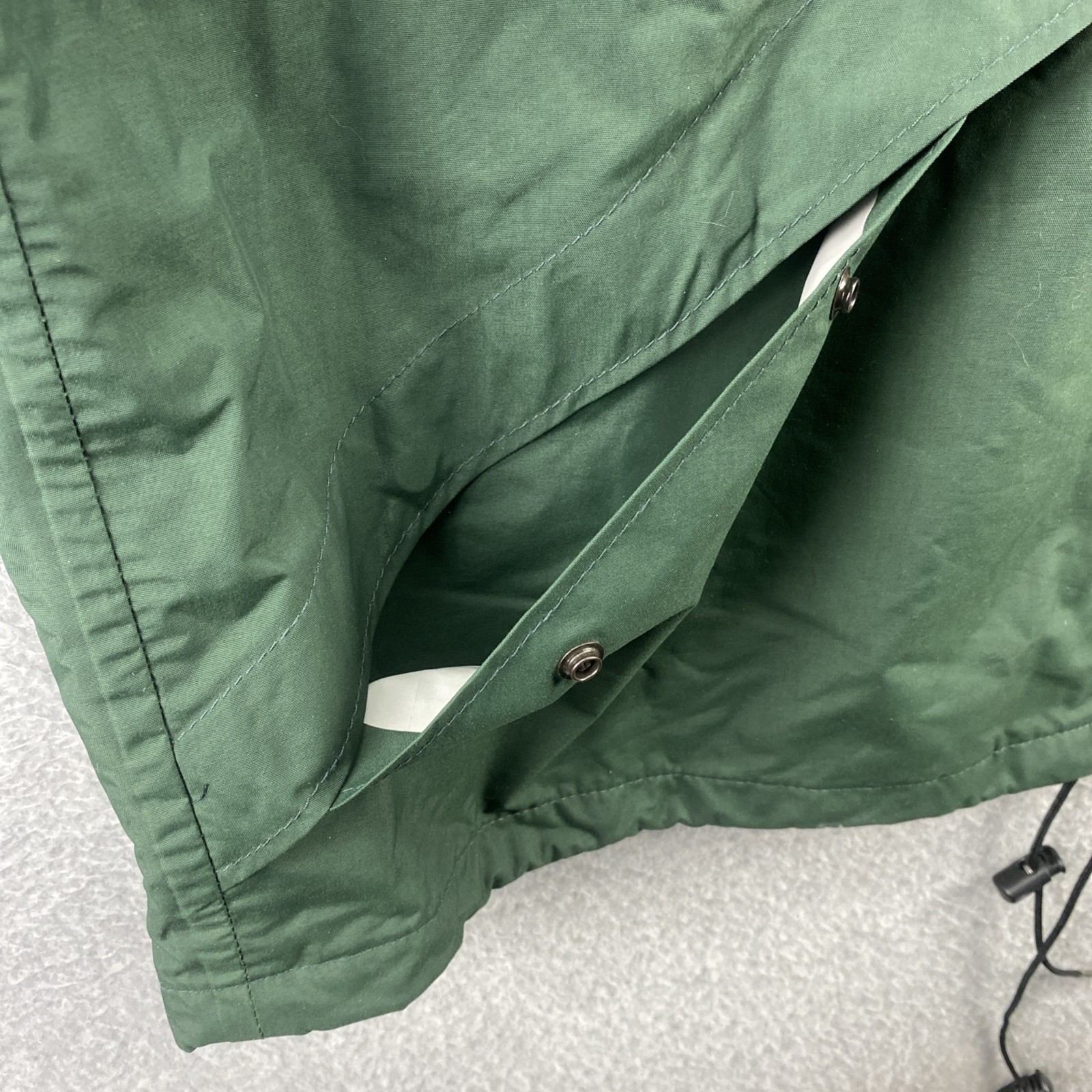 Walls XL Green Rain Suit Set Jacket Pants Waterproof Hooded Nylon Outdoor