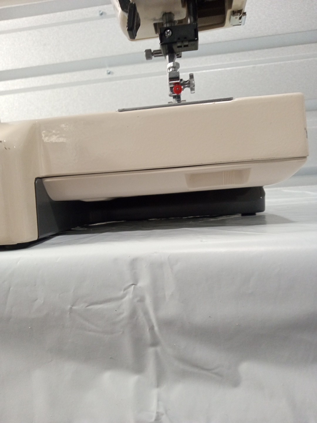 Vintage Sears Kenmore 385 1960180 Limited Ed. 100 Stitch Sewing Machine UNTESTED