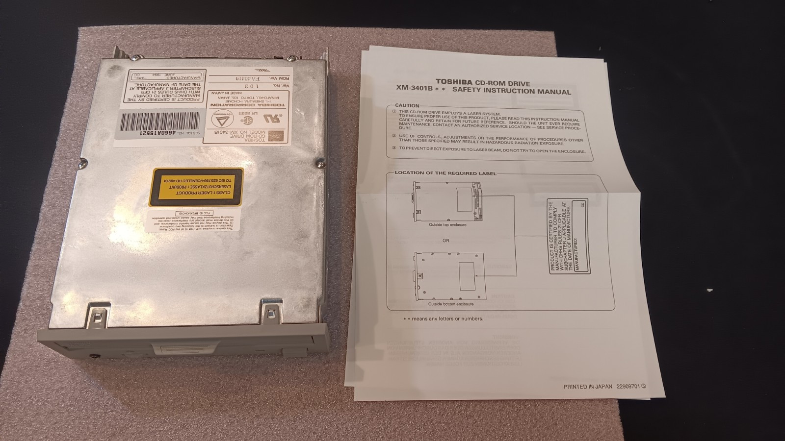 DEC/TOSHIBA XM-3501B CD-ROM DRIVE 50-PIN SCSI RRD44-AA 590571-FO