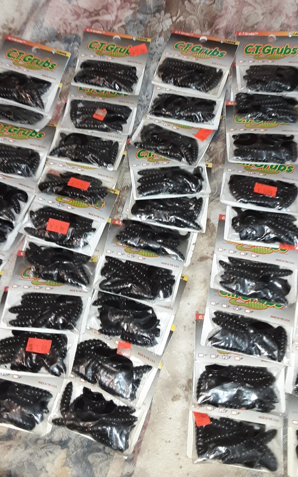 50 PACKS 3" BLACK CT GRUBS/10@ PACK/500 GRUBS/JIG BODIES