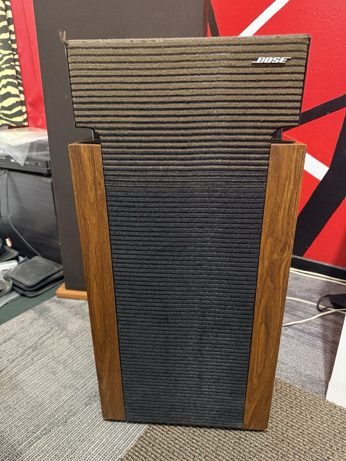 Bose 601 Series II Direct Reflecting Vintage Speakers Vinyl Wood look Finish