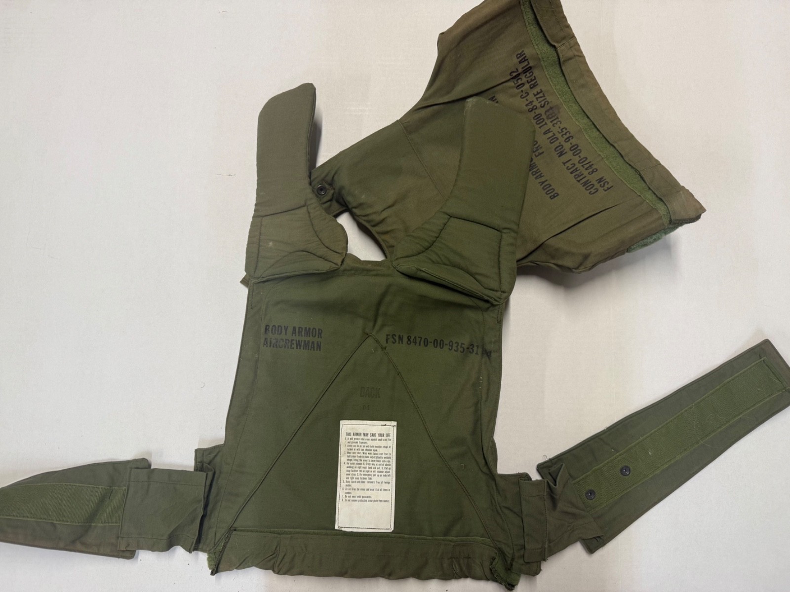 USGI Vietnam Era Aircrewman Body Armor Vest w/ Front Chicken Plate Size Regular