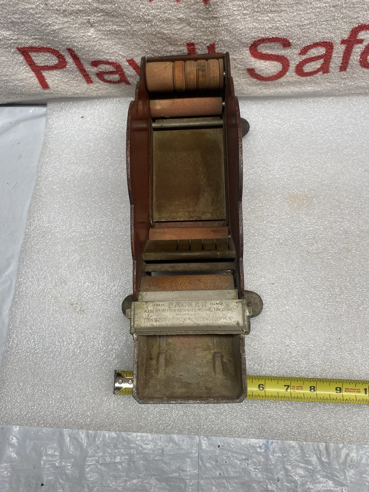 Packer 3S - Water Activated Tape Dispenser. Country boy Automatic Moistening