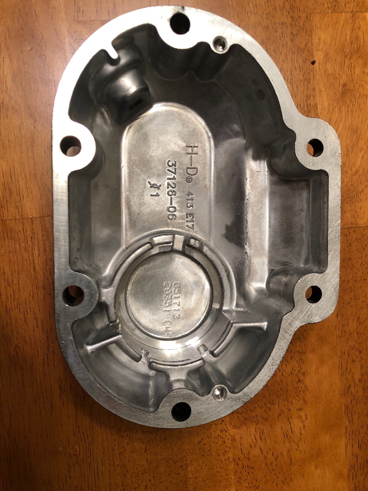 HARLEY DAVIDSON 37126-06 GLOSS BLACK TRANSMISSION SIDE COVER