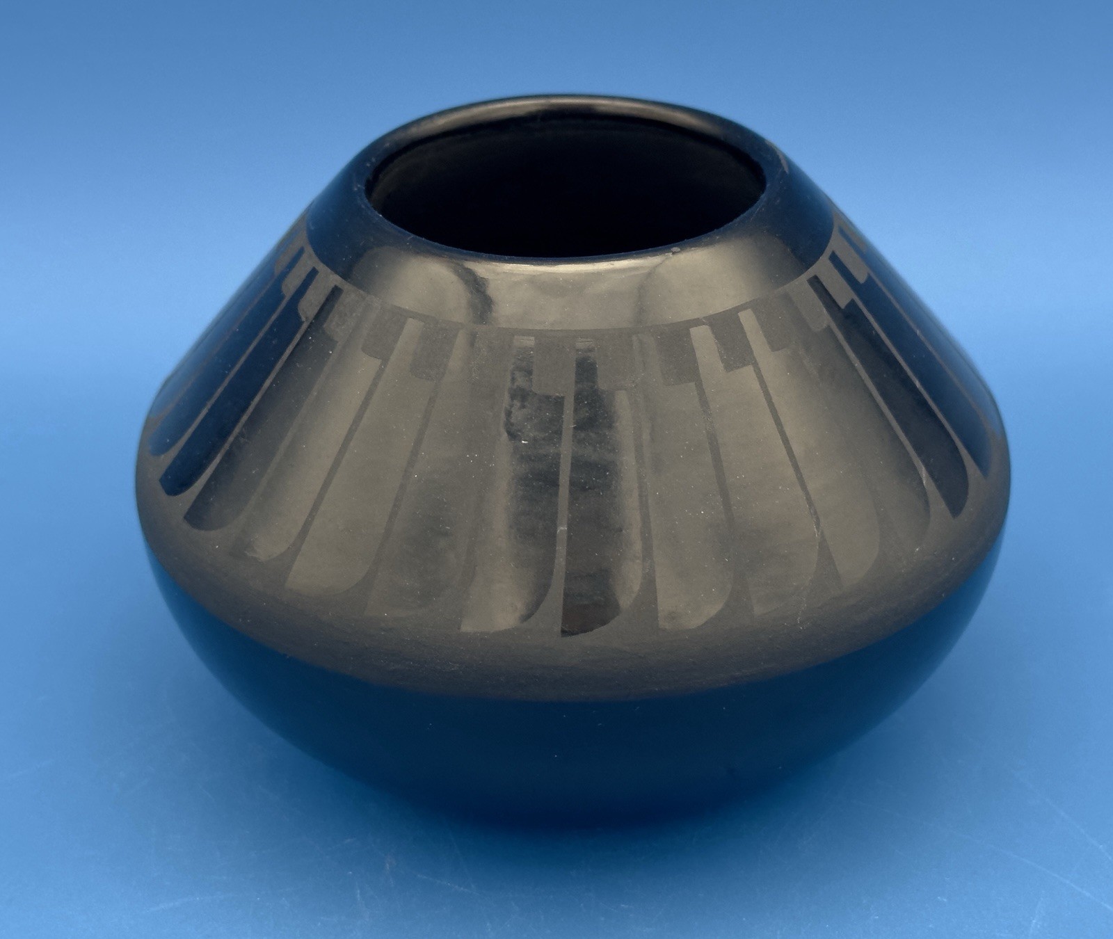 San Ildefonso Pueblo Black-on-Black Eagle Tail Pot - Cavan Gonzales - 4.75" W