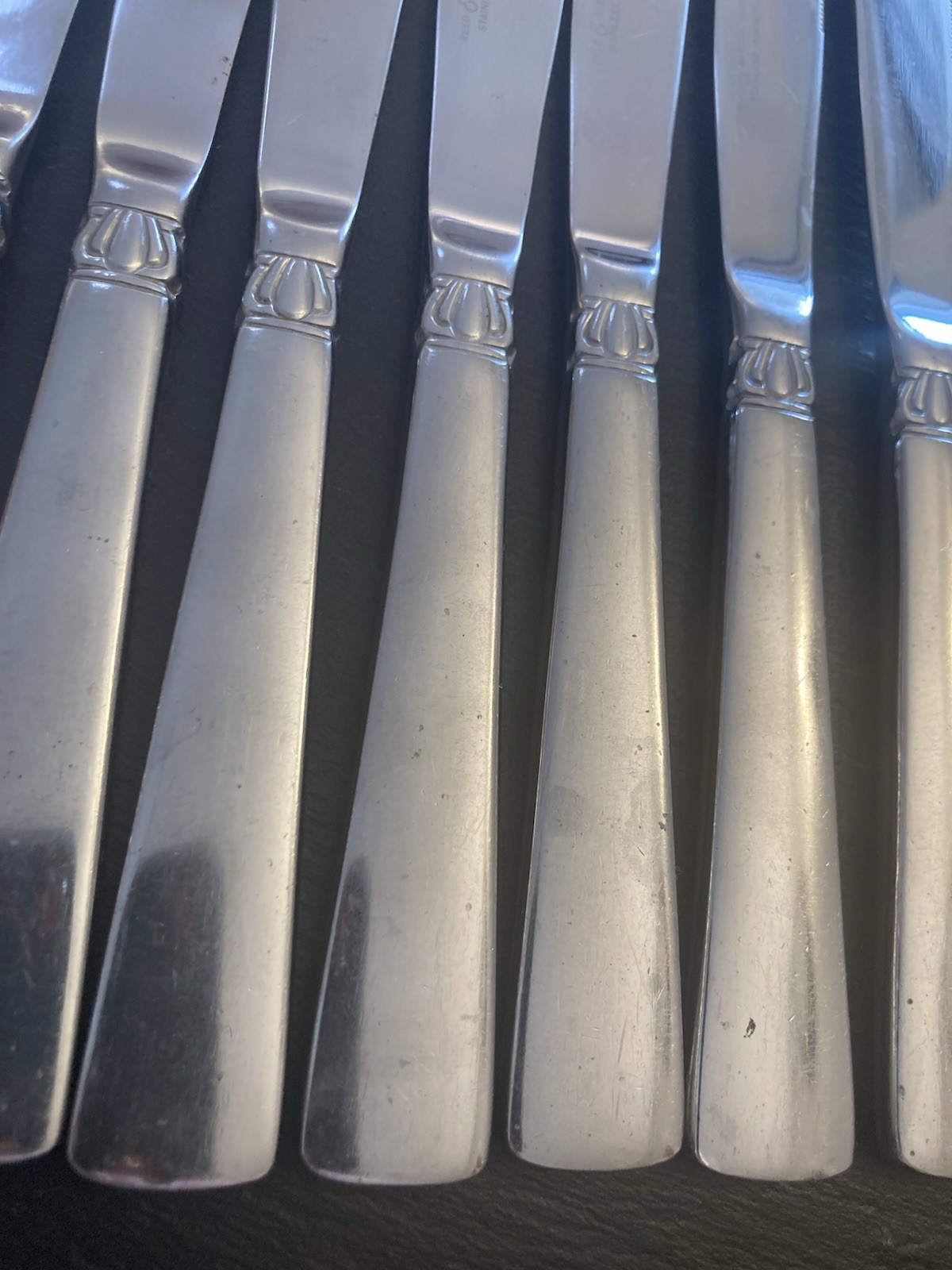 Reed Barton Stainless SANDERLING 12 Pcs SHIPS FREE